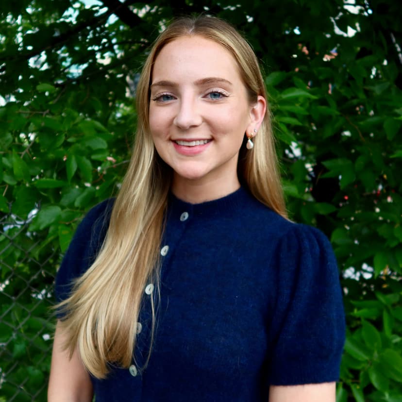 Eve Voci